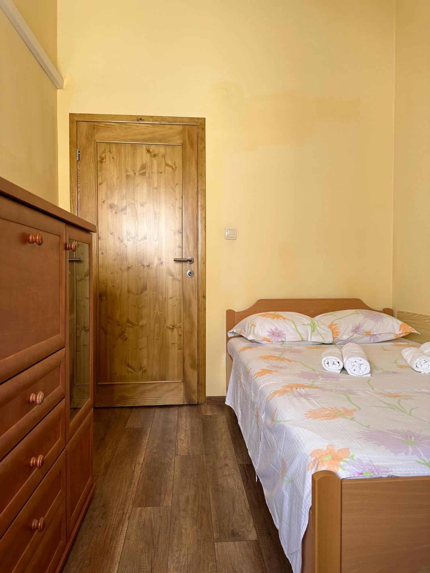 Old Stone House St Lawrence In The Heart Of Sibenik'S Old Town Apartman Kültér fotó